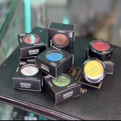 سایه چشم vov کوچک